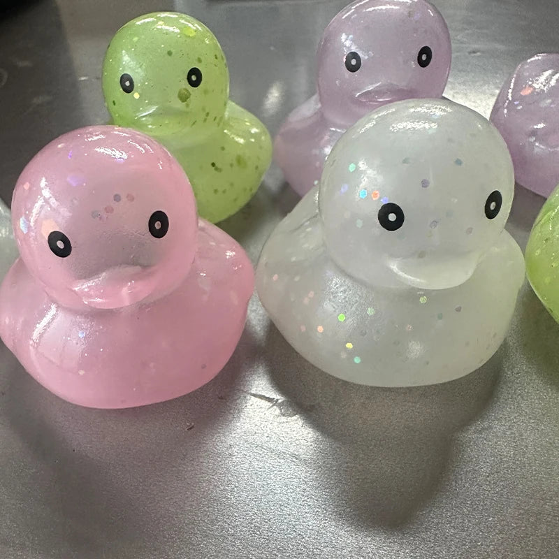 1-100Pcs Jelly colored Rubber Ducks Mini Duck Party Favors Bulk Ducks Summer Pool Floating Toys Rubber Ducks Birthday
