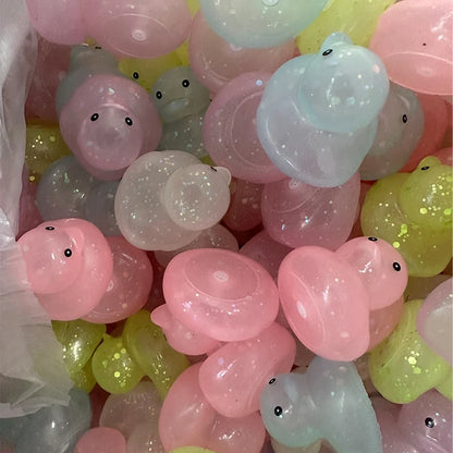 1-100Pcs Jelly colored Rubber Ducks Mini Duck Party Favors Bulk Ducks Summer Pool Floating Toys Rubber Ducks Birthday