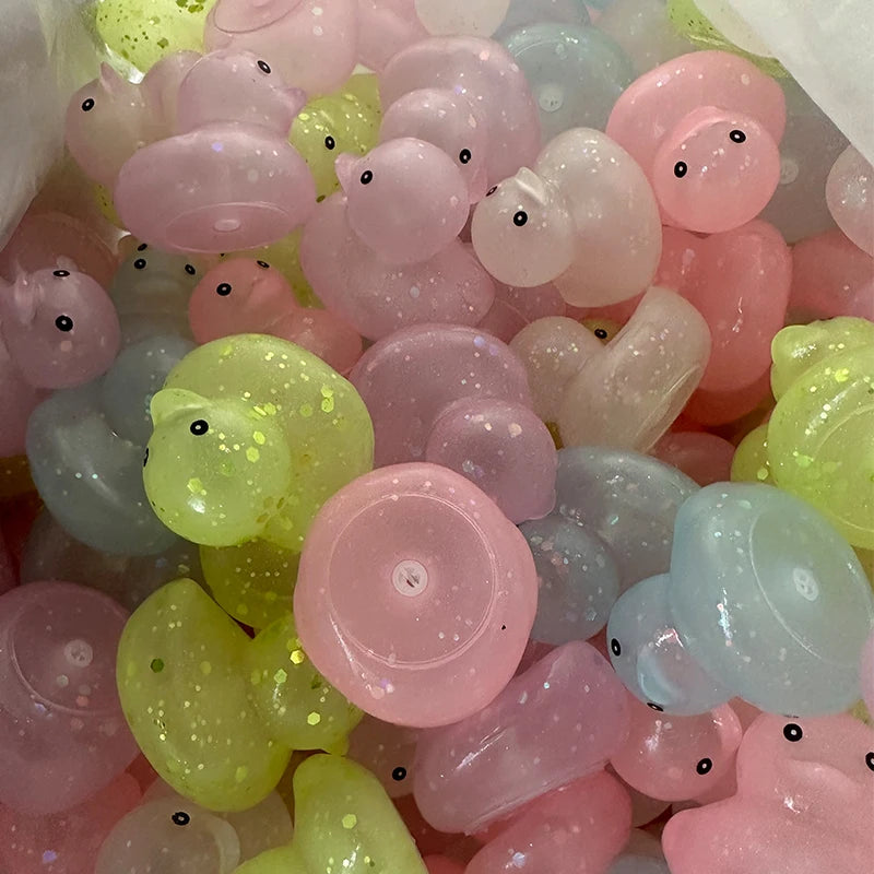 1-100Pcs Jelly colored Rubber Ducks Mini Duck Party Favors Bulk Ducks Summer Pool Floating Toys Rubber Ducks Birthday