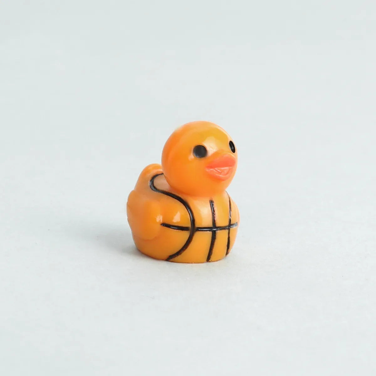The Ball Duck desk decorative figurines 50/100PCS mini ducks Resin Car decorative DIY Accessories Football Basketball duck
